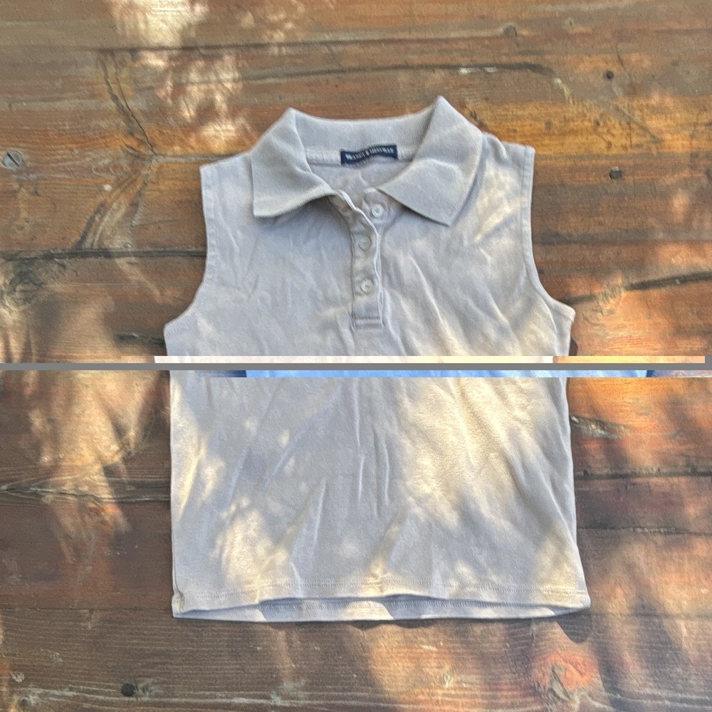 Brandy Melville MH2145 Ribbed Collared Polo Shirt Top Grey One Size